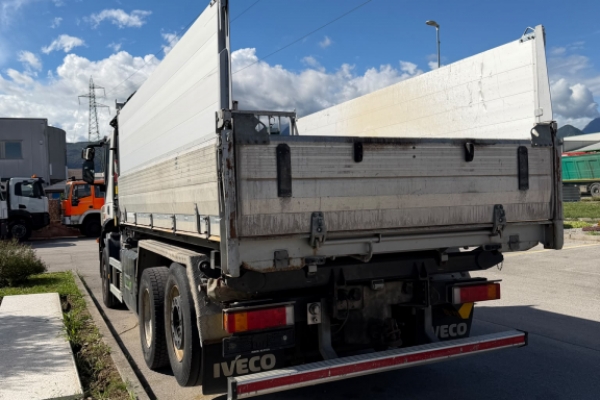 Iveco 360 CNG 6x2 con PK14002 4 sfili  - Gallery